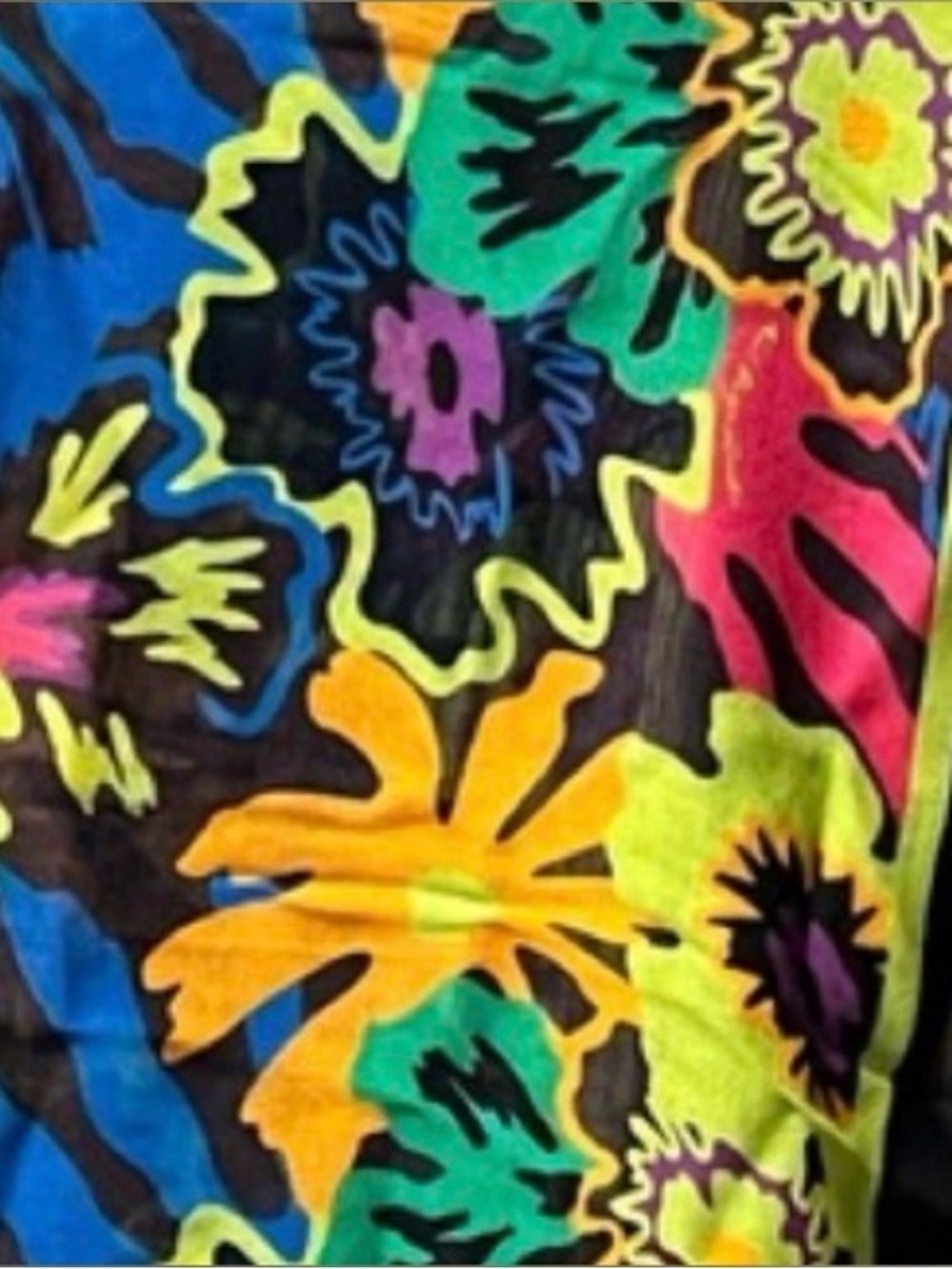 NEW Kurt Geiger London Statement Earrings + Floral Scarf Set πβ¨ - Picture 3 of 9